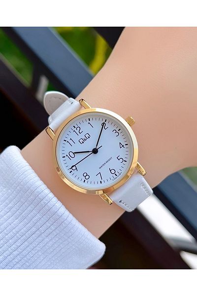 Weluxa Women's Wristwatch with Leather Cord in Special Box