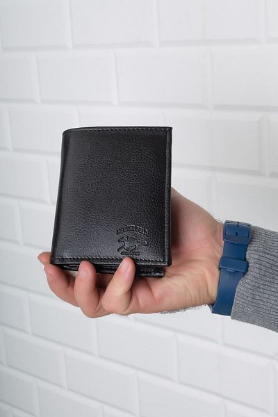 Newish Men's Black Genuine Leather Wallet and Card Holder with Coin Case