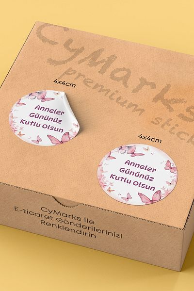alışveriş kurdu Happy Mother's Day Written Sticker Packaging Shipping Packaging Label - 4X4Cm 70 Pieces
