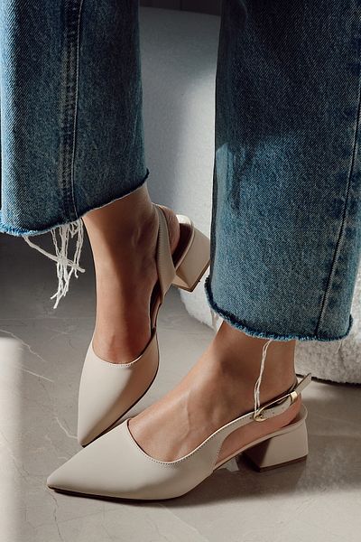 POLKA STORE Goldie Metal Buckle Detailed Open Back Pointed Toe Low Heeled Shoes