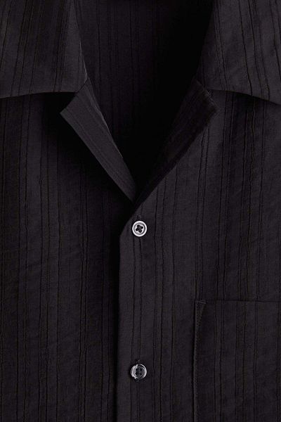 H&M Regular Fit Textured resort shirt