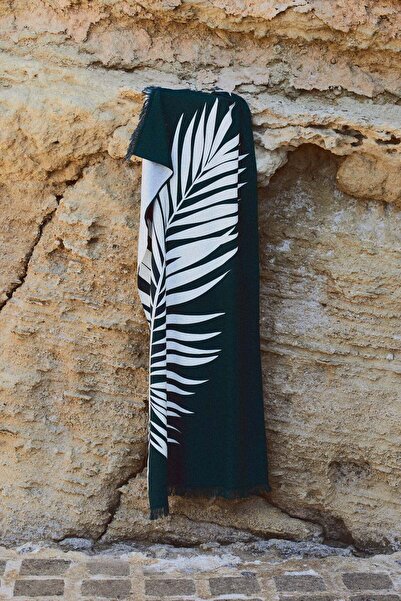 H&M Fringed beach towel
