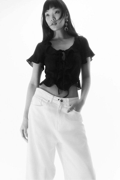 H&M Flounced blouse