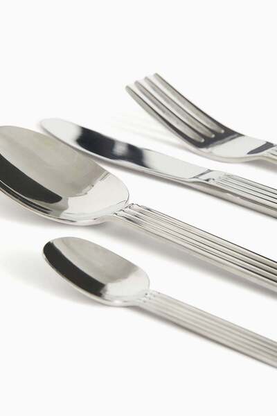 H&M 16-piece cutlery set