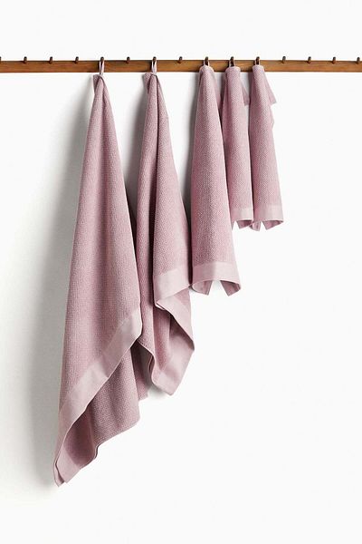 H&M Cotton terry bath towel