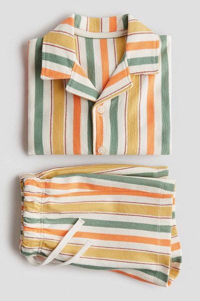 H&M 2-piece terry resort shirt and shorts set