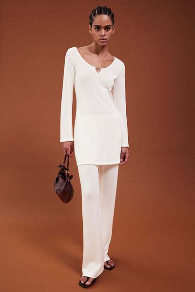 H&M Knitted flared-skirt dress