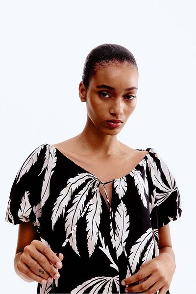 H&M Drawstring-neck Dress