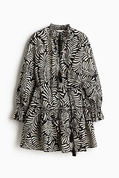 H&M Flounced tie-belt dress