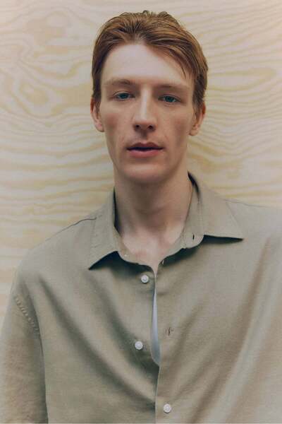 H&M Loose Fit Short-sleeved linen-blend shirt