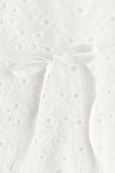 H&M MAMA Before & After Broderie anglaise blouse