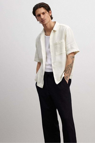 H&M Regular Fit Textured resort shirt