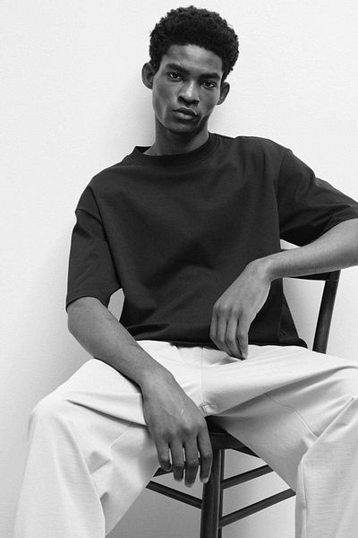H&M Loose Fit Boxy-style T-shirt