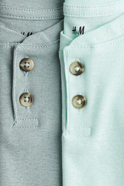 H&M عبوة من 2 قميص هينلي