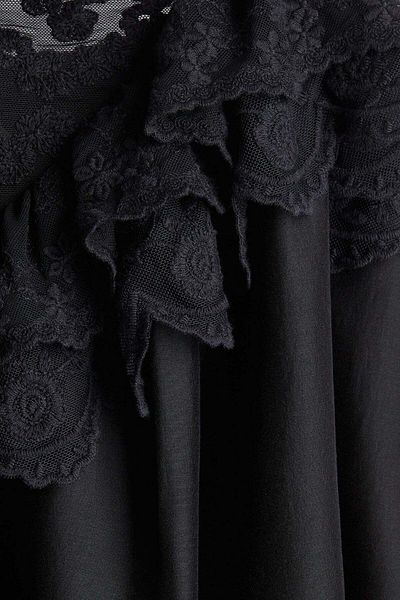 H&M Lace-trimmed slip dress