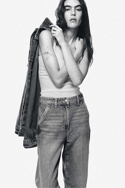 H&M Straight High Jeans