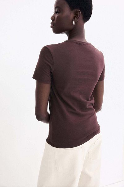 H&M Fitted T-shirt