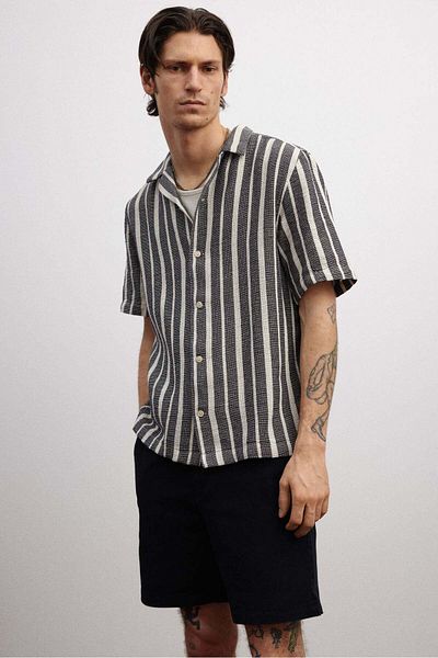 H&M Regular Fit Chino shorts