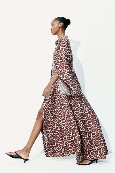 H&M Trumpet-sleeved dress
