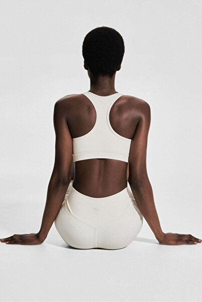 H&M Medium Support Sports bra with SoftMove™