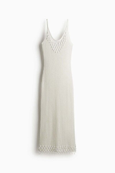 H&M فستان محبوك مزين بالخرز
