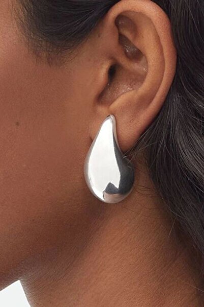 HYPE OUTSIDE Whiteen Tear Drop Drop Earrings