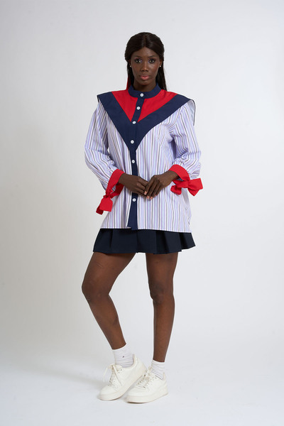 HANIQA Раирана риза с детайл на яка