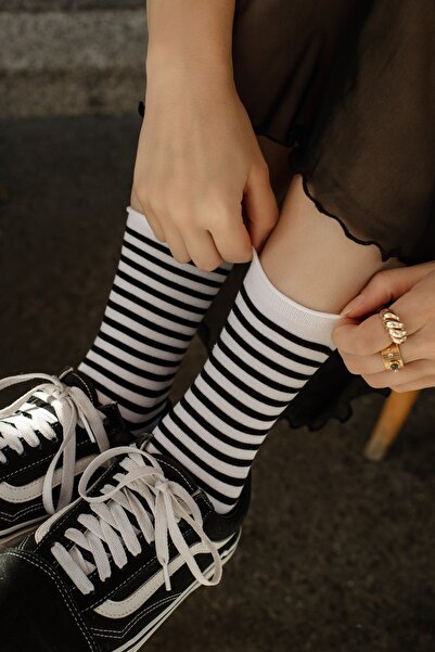 Forwena Черно-бели на райета модални чорапи без шев за жени