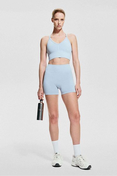 H&M Seamless Medium Support Sports bra with DryMove™