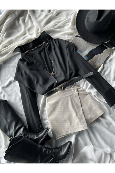 TamSeninTarzin Deysi Button Detailed Short Skirt