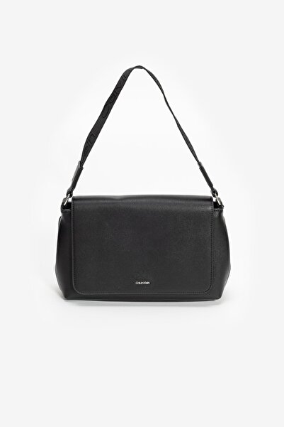 Calvin Klein CK MUST TOP HANDLE BAG_CAVIAR