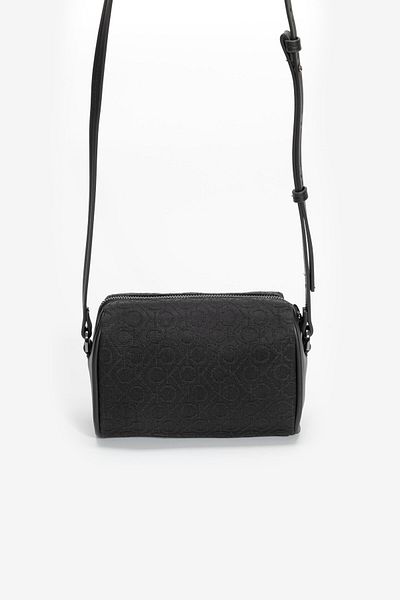 Calvin Klein K60K612335 Model Black Crossover