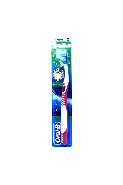 Oral-B Tb 3d White Fresh 40 Medium(6262) --- Oral-B 3D Fresh Medium Toothbrush