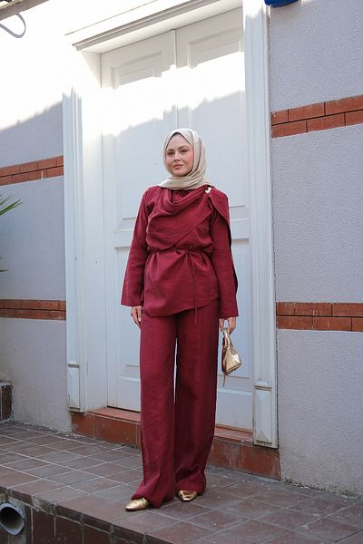 LOCCO Women's Begonia Suit Claret Red