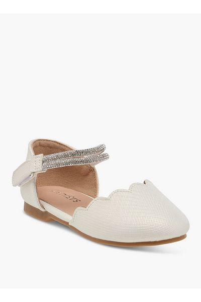 Juniors Scallop Detail Ballerina Shoes with Hook and Loop Closure