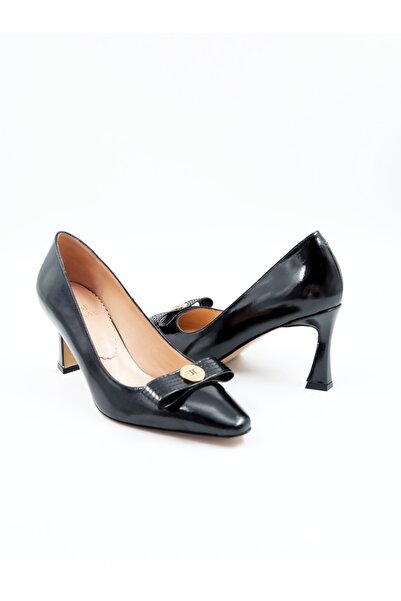 Tenau Kadın Hakiki Deri Topuklu Ayakkabı