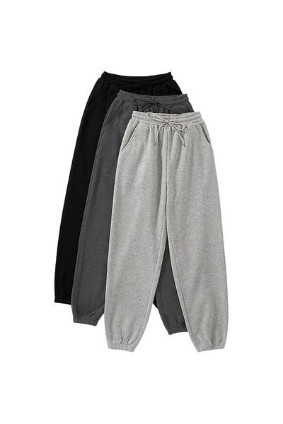 VERSCOVE Advantageous Set of 3-Piece Sweatpants with Elasticated Legs for the Season