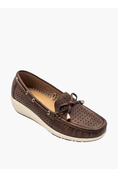 Le Confort Textured Slip-On Mocassins with Bow Detail