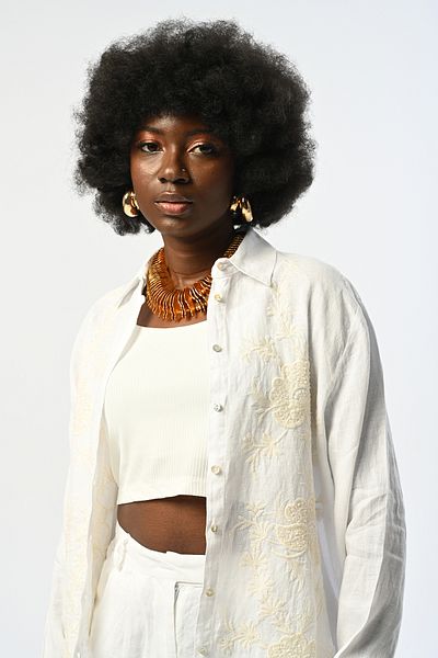 Orfeo Negro Women's White 100% Linen Oversize Cut Shirt with Embroidered Front and Sequins