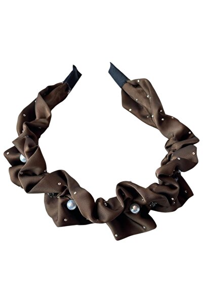 TAKIŞTIR Тъмнокафяв камък и корона с перлени детайли