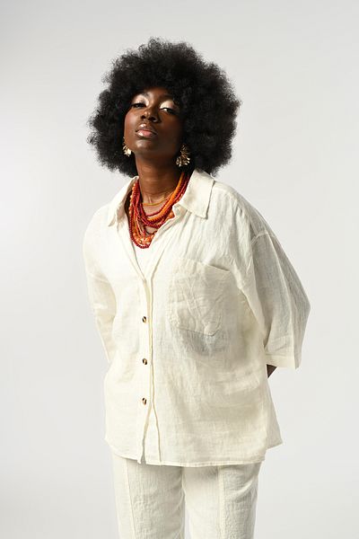 Orfeo Negro Women's 100% Linen Three Quarter Sleeve Solid Color Single Pocket Shirt