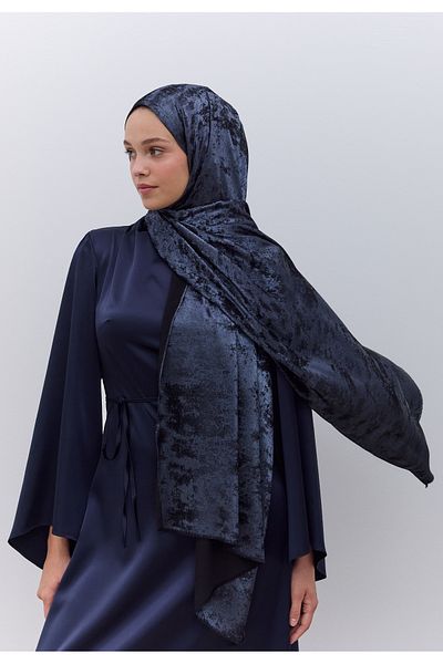 Fresh Luxury Shine Shawl Night Blue