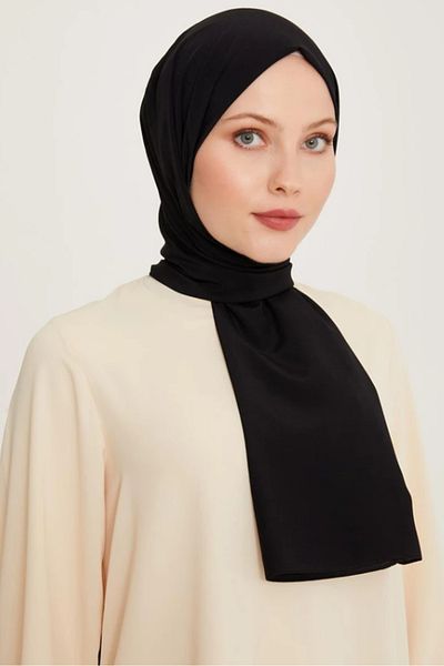 Armine Trend Begonia Shawl 21 Black