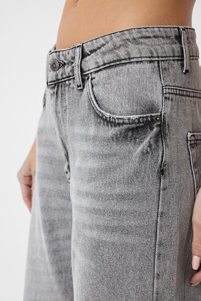 Antioch Light Gray High Waist Women's Jean