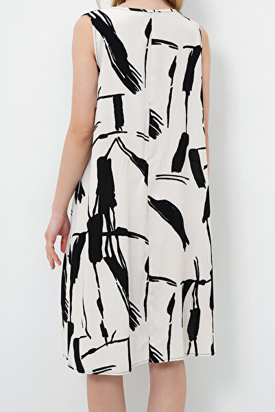 VAGGON Women's Black-Ecru Crew Neck Lace-Up Detailed Midi Length Summer Dress Prmx14089