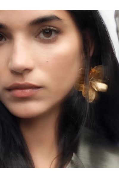 Finery by Nerrs Embossed Flower Shaped Thin Earrings
