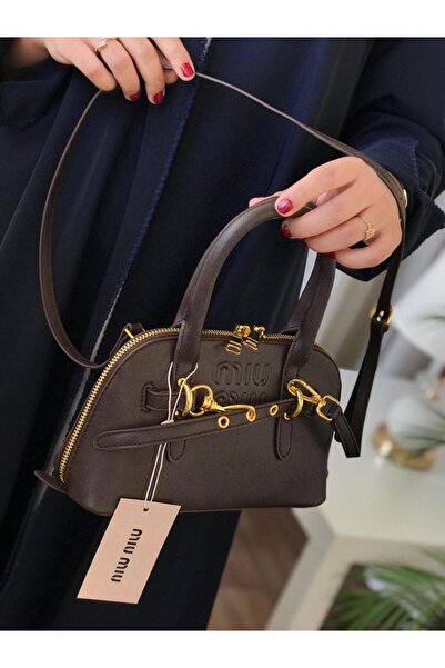 Miu Miu شنطه كتف فخمه وانيقه ميو ميو