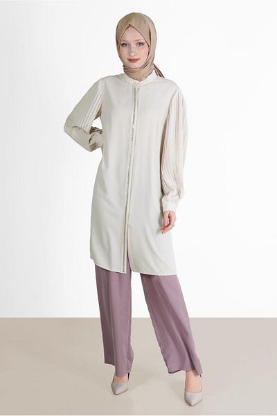 Alvina GLOSSY STRIP DETAILED SLEEVES PILATED TUNIC 42521