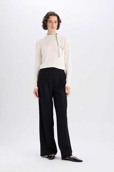 DeFacto Regular Fit Bow Collar Knitwear Sweater E6807Ax24Cw