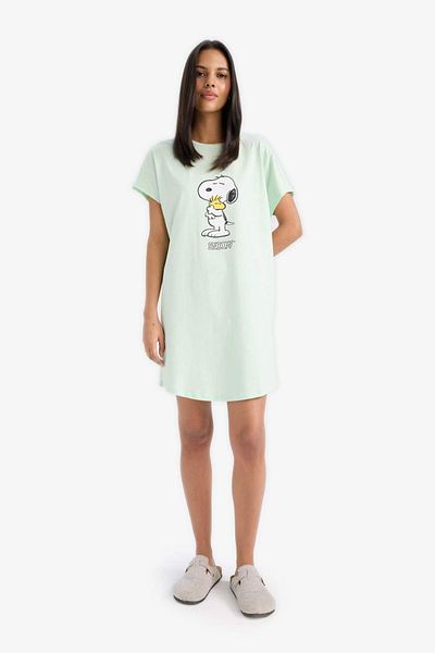 DeFacto Snoopy Crew Neck Short Sleeve Nightshirt-Fall in Love F3137Ax25Sm